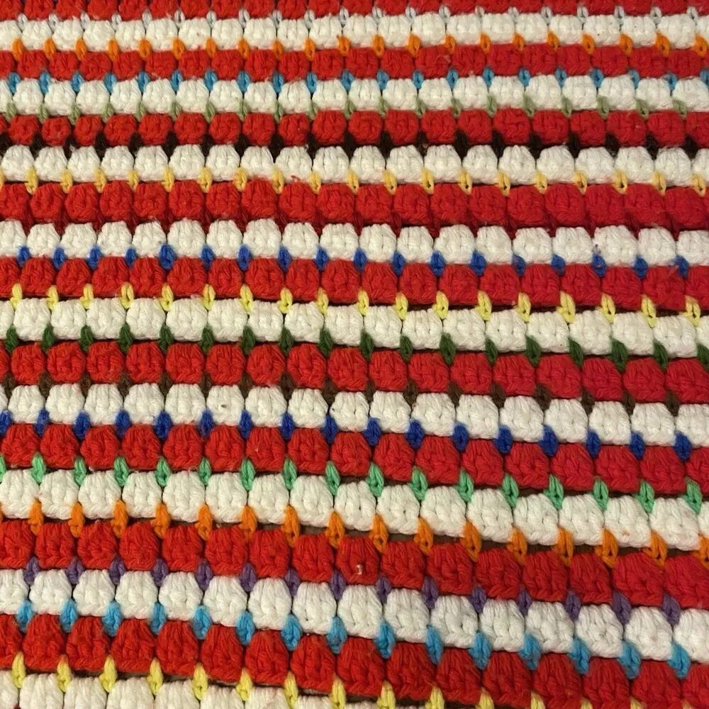 Vintage MCM Hand Crocheted Grit Stitch Afghan Red & White 57” X 44”